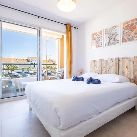 Apartman De Charme Les Pieds Dans Leau